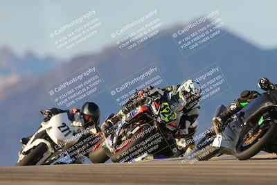 media/Dec-17-2023-CVMA (Sun) [[bf0c04832d]]/Race 18 Formula Twins-Formula 40 UL/
